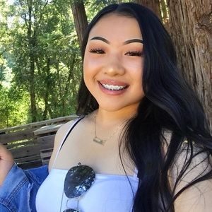 Meet your Posher, Alonna